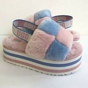 NEW. UGG FLUFF YEAH DISCO CHECKER SLIDE PRIDE BLUE/PINK SANDAL
